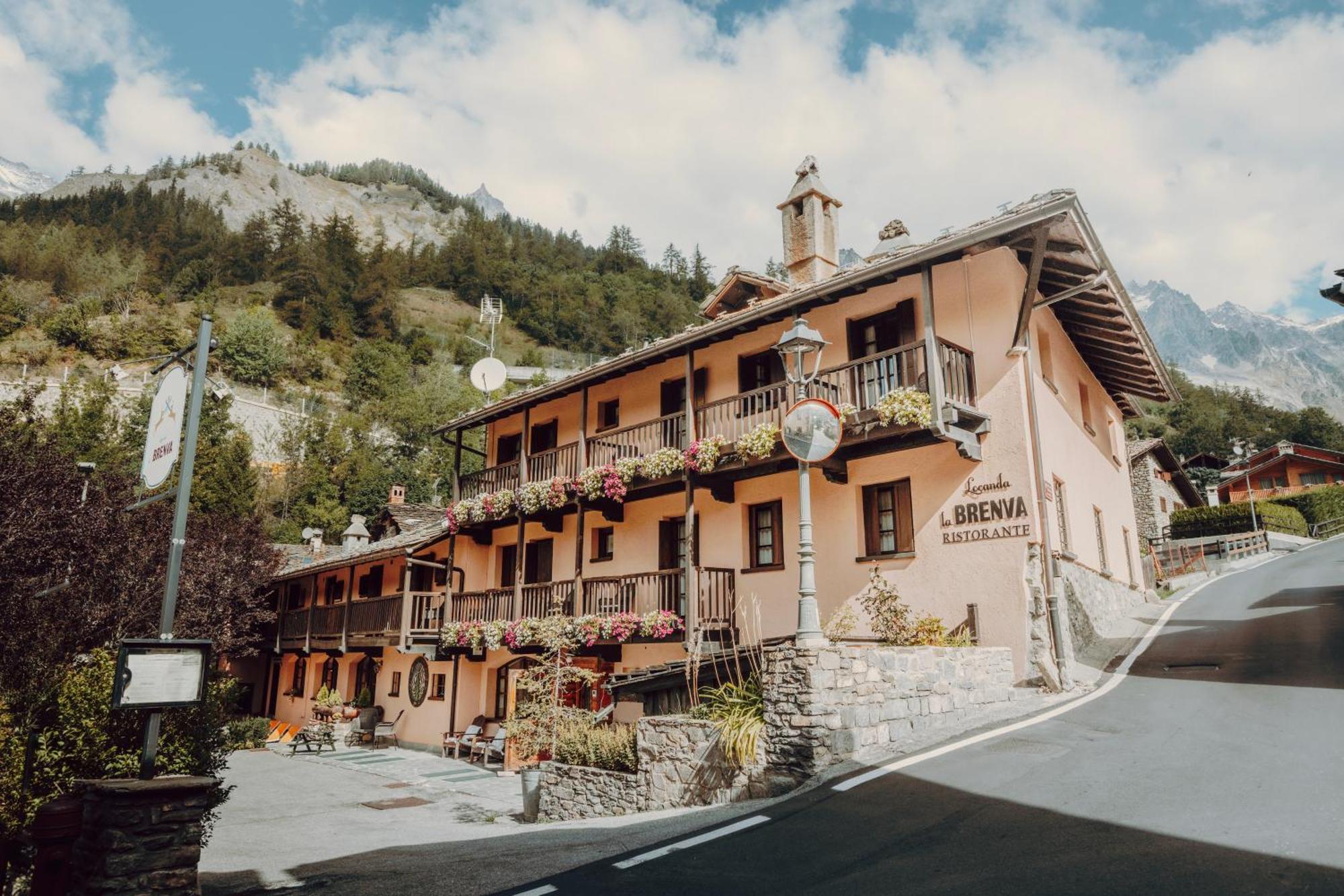Locanda La Brenva - Estella Hotel Collection & Experience Курмайор Екстериор снимка